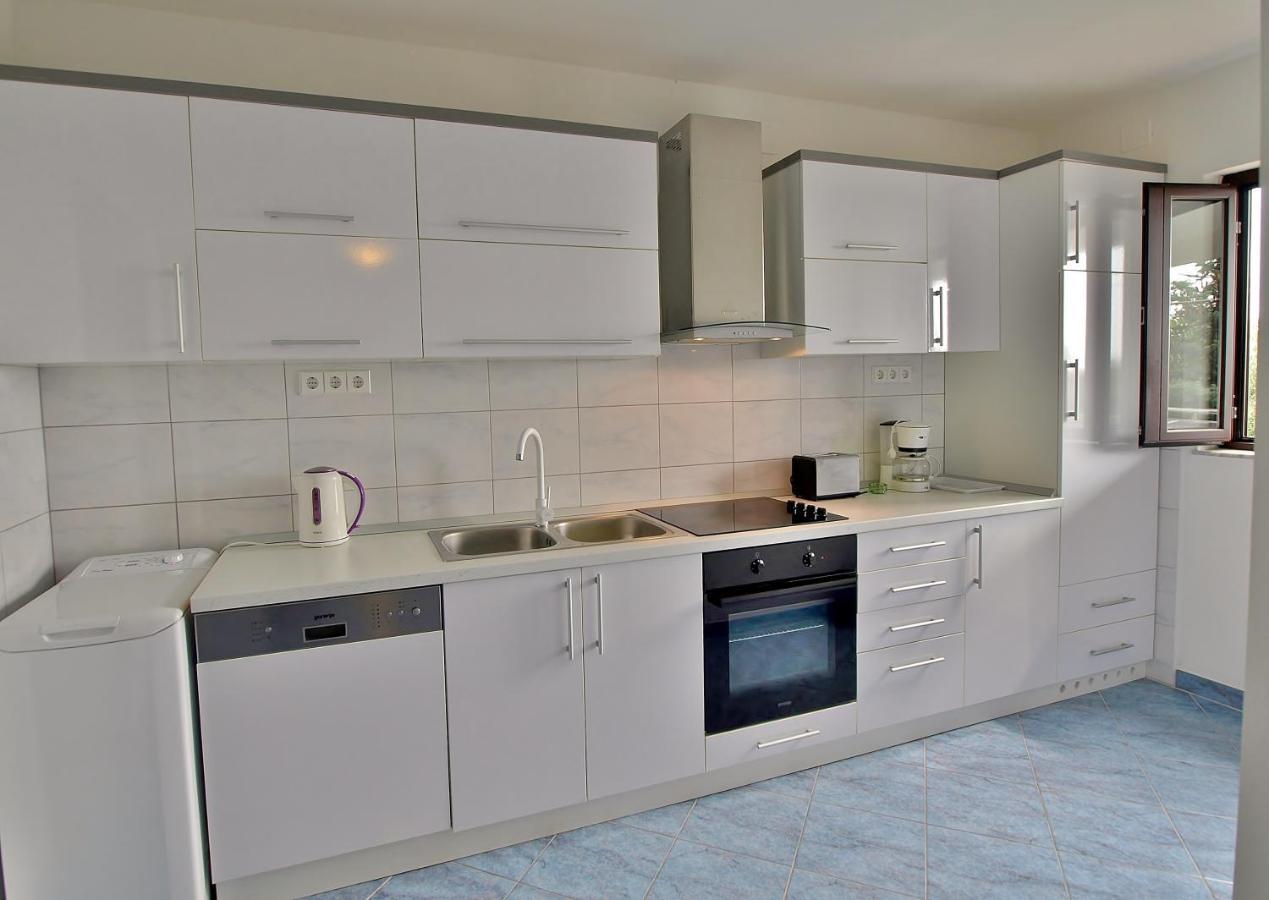 Apartments Eufemija Rab Town Dış mekan fotoğraf