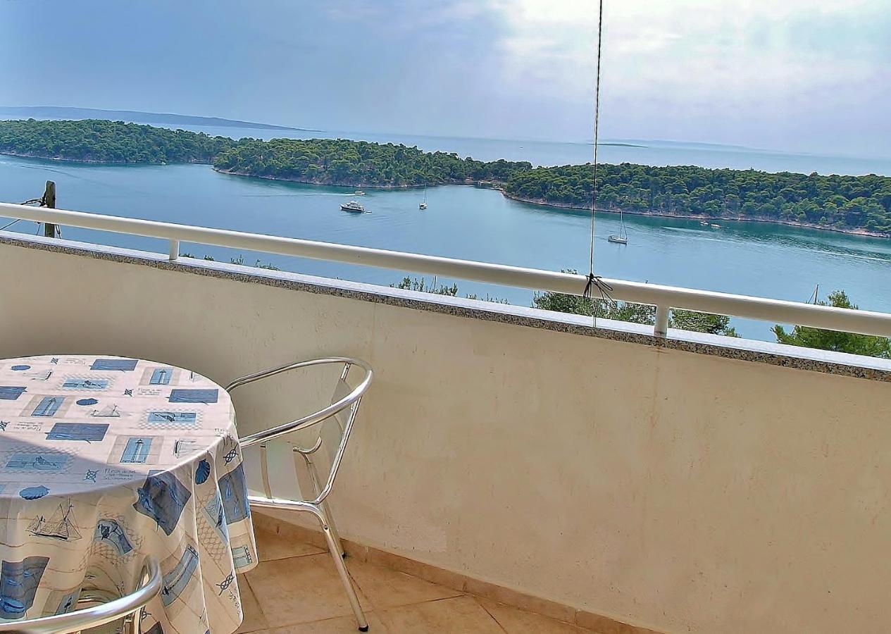 Apartments Eufemija Rab Town Dış mekan fotoğraf