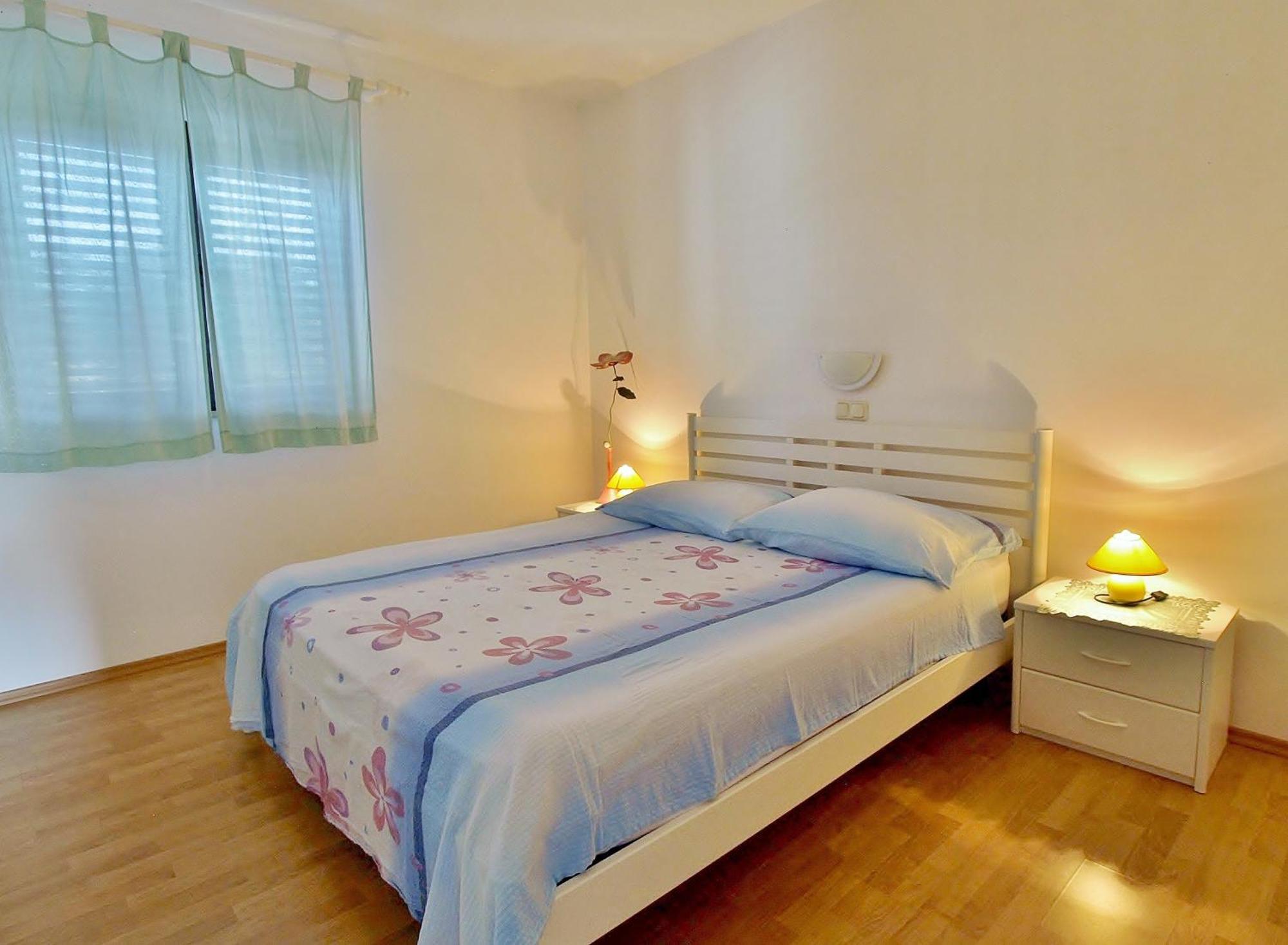 Apartments Eufemija Rab Town Dış mekan fotoğraf