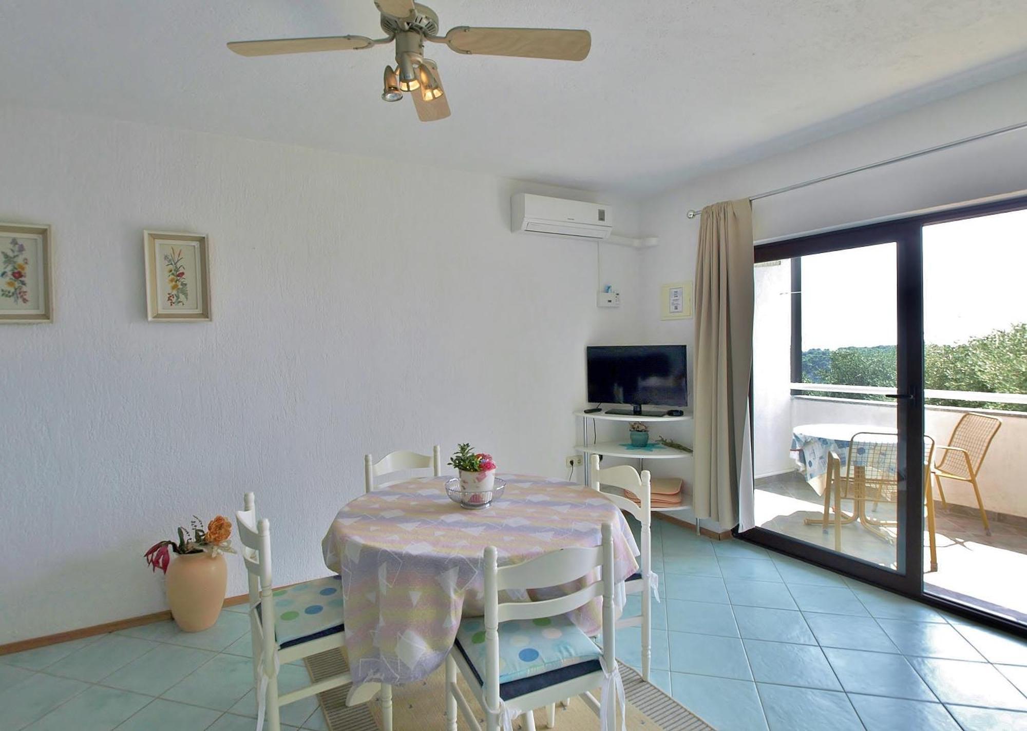 Apartments Eufemija Rab Town Dış mekan fotoğraf